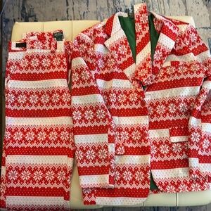 Festive Red and White Adult M Men’s Christmas Suit